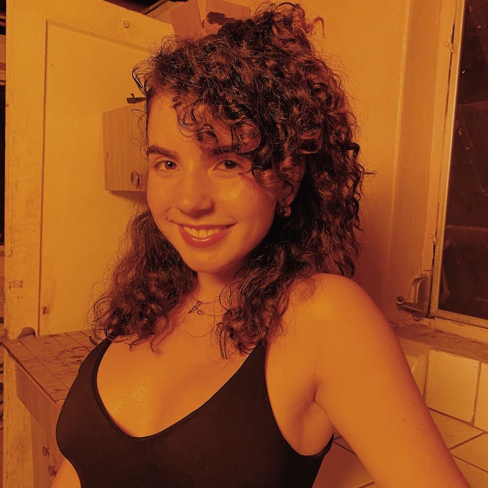 Meet your Posher, Vivian